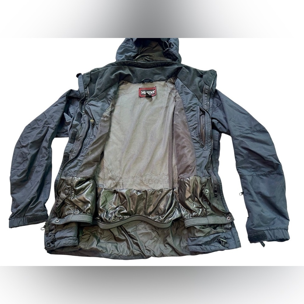 Marmot Women’s Size Large Hooded Jacket - Picture 3 of 13